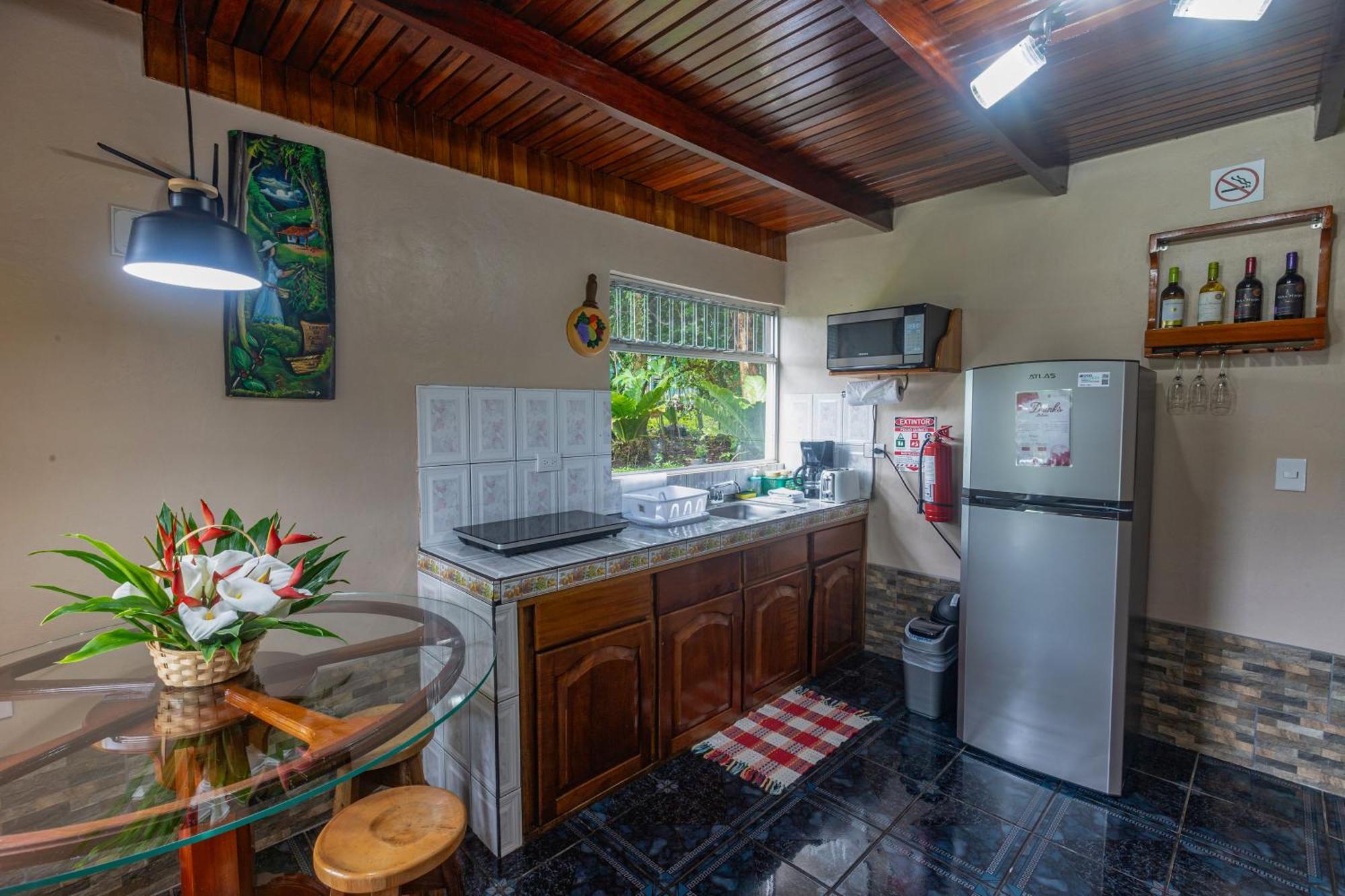Cabanas Valle Campanas - Monteverde, Costa Rica Exteriör bild